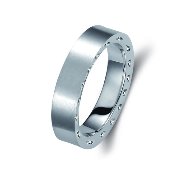 Ζευγάρι βέρες λευκόχρυσες 14 καρατίων, η γυναικεία με πέτρα ζιργκόν. Σχέδιο 247b-ba