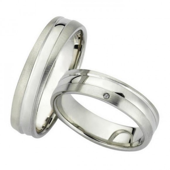 Ζευγάρι βέρες Bonise, λευκόχρυσες 9 καρατίων, η γυναικεία με πέτρα ζιργκόν. Σχέδιο wd240350bl 