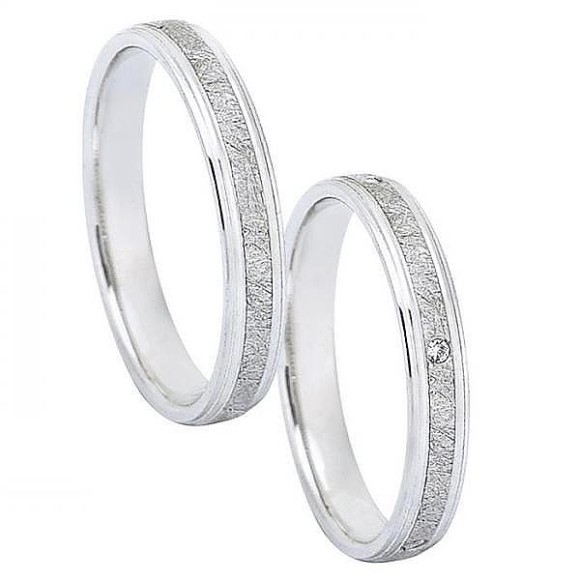 Ζευγάρι βέρες Dekagold, λευκόχρυσες 14 καρατίων, η γυναικεία με πέτρα ζιργκόν. Σχέδιο gd226-071 