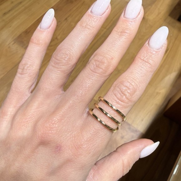 Δαχτυλίδι σκέτο χρυσό k14 τριπλό