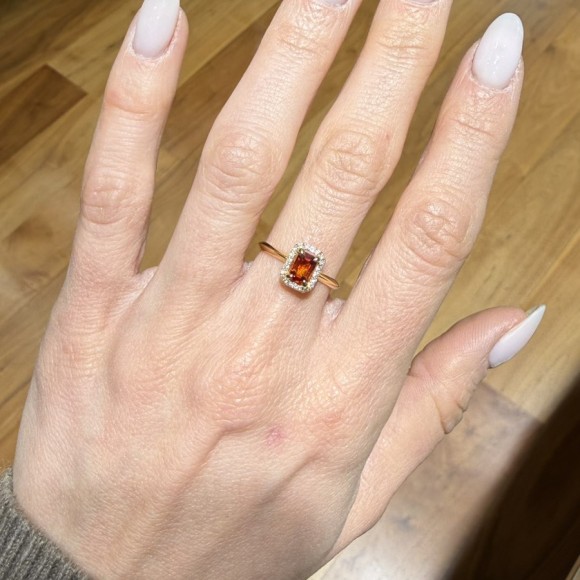 Δαχτυλίδι ροζέτα με ζαφείρι 0.69ct