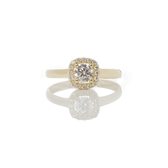 Δαχτυλίδι ροζέτα λευκή cushion