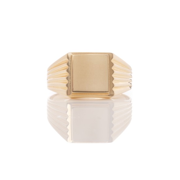 Δαχτυλίδι χρυσό με σκάλισμα