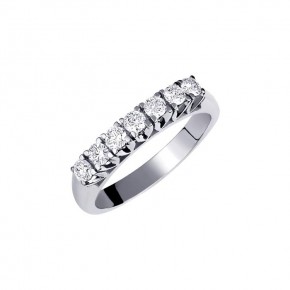 Δαχτυλίδι σειρέ με διαμάντια - μπριγιάν βάρους 0.54ct, ποιότητας G/VS, σε λευκόχρυσο 18 καρατίων.