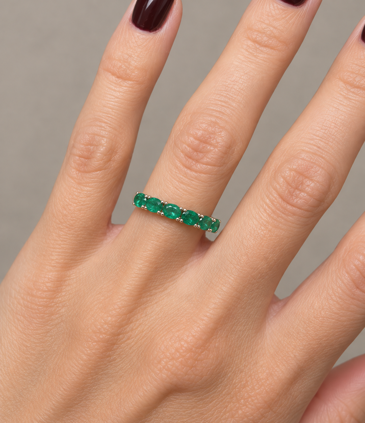 Δαχτυλίδι σειρέ natural emeralds 1.09ct